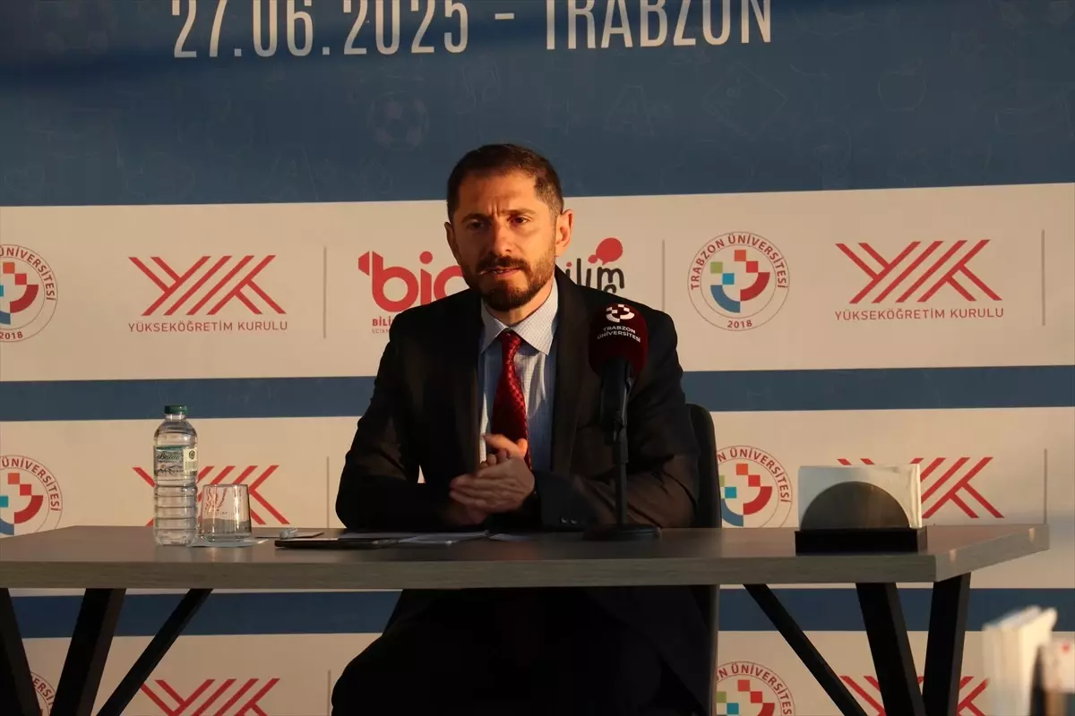 Trabzon’da ’21. Yüzyılda Bilim Bize Ne Söyler’ Programı Düzenlendi